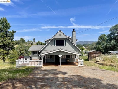 /international/us/3421-hartvickson-ln-valley-springs-ca-110107797365/