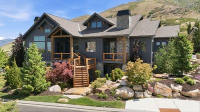 /international/us/13543-s-aintree-ave-draper-ut-110106344077/