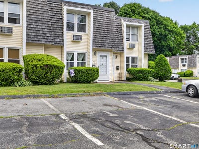 /international/us/127-black-point-road-east-lyme-ct-110108604553/