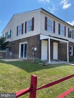 /international/us/96-adams-drive-ne-leesburg-va-110101198638/