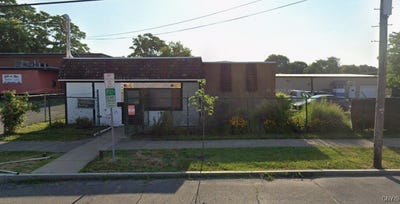 /international/us/1035-montgomery-street-syracuse-ny-110103430642/