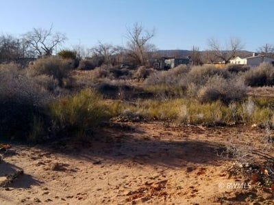 /international/us/e-old-n-church-lot-7-big-water-ut-110105111055/