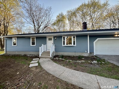 /international/us/22-pine-street-waterford-ct-110107483733/