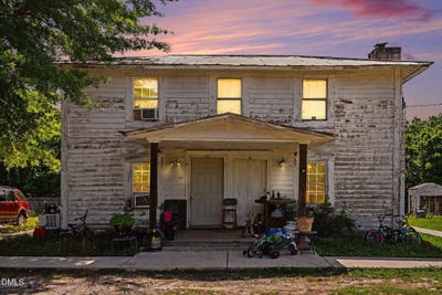 /international/us/9999-n-carolina-57-rougemont-nc-110108474888/