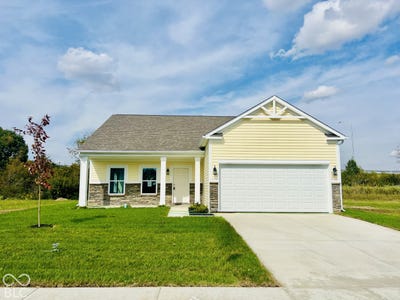 /international/us/2349-n-liberty-lakes-drive-greensburg-in-110119741544/