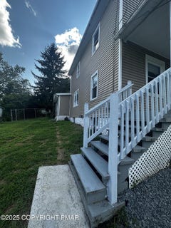 /international/us/235-reynolds-street-plymouth-pa-110101331742/?lang=zh-tw