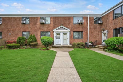 /international/us/218-16-68th-avenue-bayside-ny-110107632866/