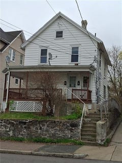 /international/us/222-grove-street-woonsocket-ri-110107485384/