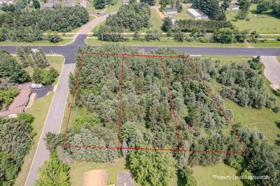 /international/us/7403-schofield-avenue-weston-wi-110097311306/