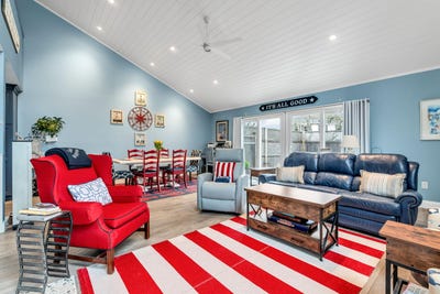 /international/us/1-belmont-road-west-harwich-ma-110107415589/