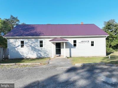 /international/us/894-old-furnace-road-ridgeley-wv-110102192959/