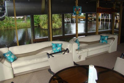 /international/us/50-se-236th-suwannee-fl-110107658575/