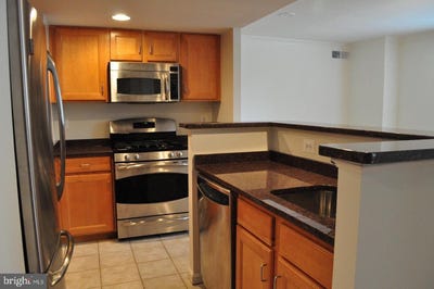 /international/us/2220-fairfax-drive-arlington-va-110107614614/