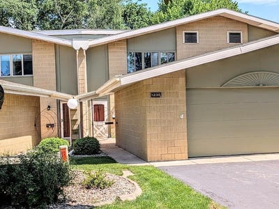 /international/us/1235-w-nicolet-circle-appleton-wi-110106624427/