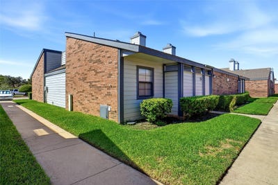 /international/us/636-bellaire-drive-hurst-tx-110120456029/