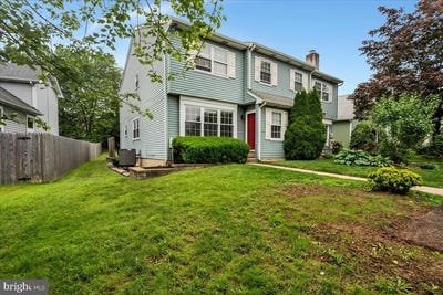 /international/us/33-school-road-horsham-pa-110100158966/