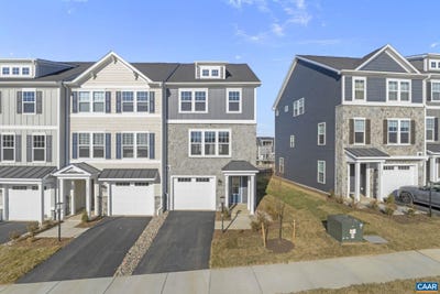 /international/us/42-marcella-st-charlottesville-va-110107207005/
