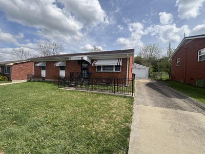 /international/us/1840-costigan-drive-lexington-ky-110106952762/