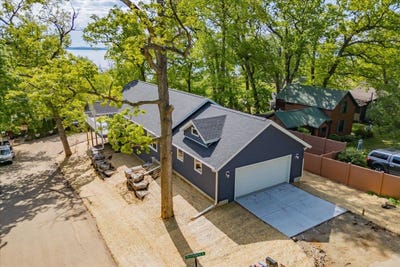 /international/us/103-lake-court-edgerton-wi-110099814121/