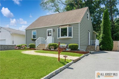 /international/us/5-channing-road-east-brunswick-nj-110100320802/