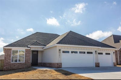 /international/us/881-pinnacle-street-prairie-grove-ar-110109185410/