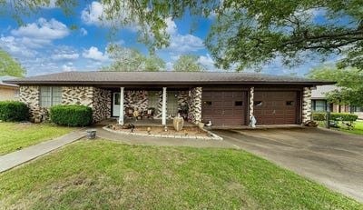 /international/us/860-helter-street-la-grange-tx-110100720296/