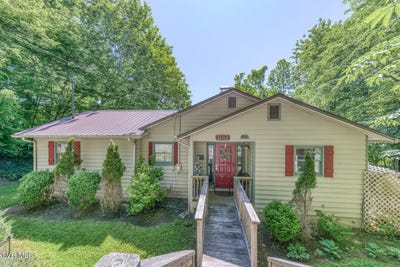 /international/us/816-hemlock-drive-newland-nc-110109160461/