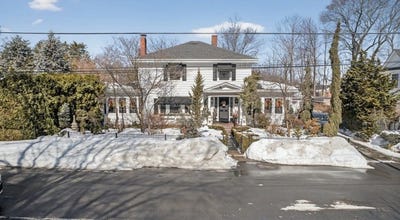 /international/us/15-wells-ave-amesbury-ma-110106316819/