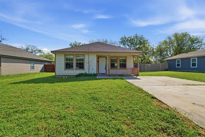 /international/us/1901-wright-street-greenville-tx-110106782503/