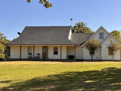 /international/us/1032-private-road-7039-lexington-tx-110106703478/