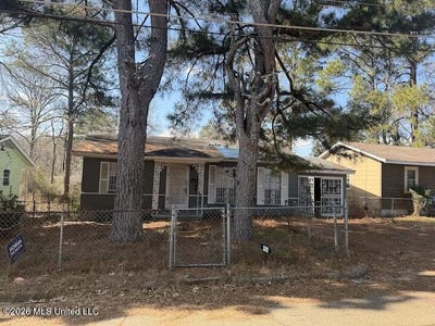 /international/us/3329-hollywood-avenue-jackson-ms-110106069630/