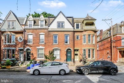 /international/us/1710-green-street-harrisburg-pa-110109338032/