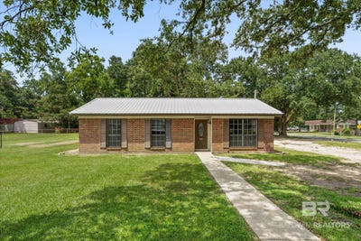 /international/us/400-w-9th-avenue-foley-al-110120068157/