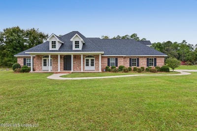 /international/us/20201-larry-carter-road-moss-point-ms-110120484232/