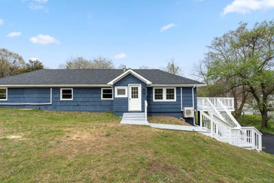 /international/us/905-n-quaker-lane-staatsburg-ny-110107693837/