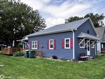 /international/us/302-s-division-street-creston-ia-110108587119/