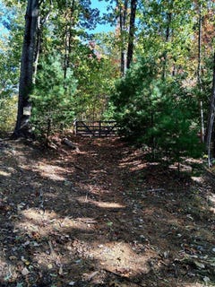 /international/us/0-north-fork-road-amherst-va-110103209140/