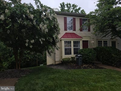 /international/us/9598-buttonbush-court-manassas-va-110101028905/?lang=en