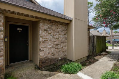 /international/us/5133-blair-ln-baton-rouge-la-110108357732/