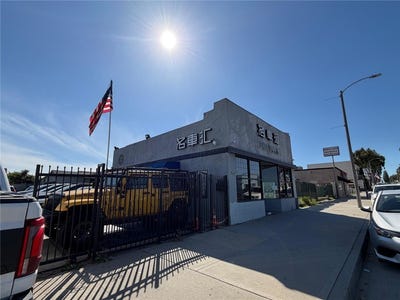 /international/us/7910-garvey-avenue-rosemead-ca-110107435952/