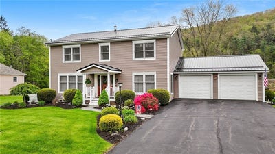 /international/us/98-wisconsin-drive-binghamton-ny-110108448535/