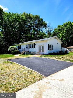 /international/us/9632-leavells-road-fredericksburg-va-110106535322/