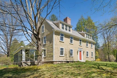/international/us/302-church-street-northborough-ma-110107630201/