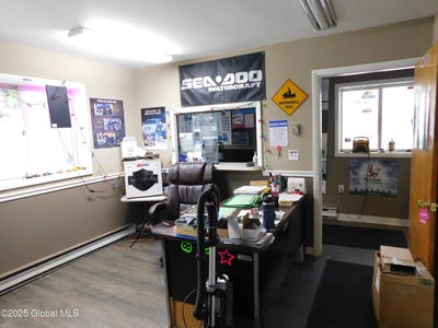 /international/us/4301-state-highway-30-duanesburg-ny-110096018544/