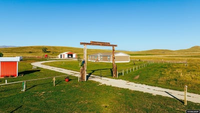 /international/us/29-meade-creek-road-sheridan-wy-110099902570/
