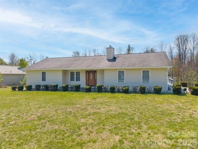/international/us/476-jackson-loop-road-flat-rock-nc-110106955925/