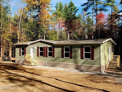 /international/us/71-ferris-road-chestertown-ny-110108364228/