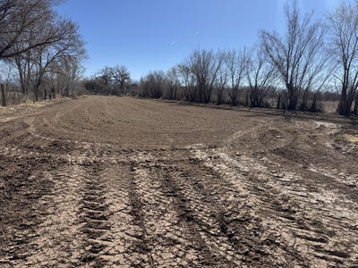/international/us/806-gabaldon-road-belen-nm-110107319511/