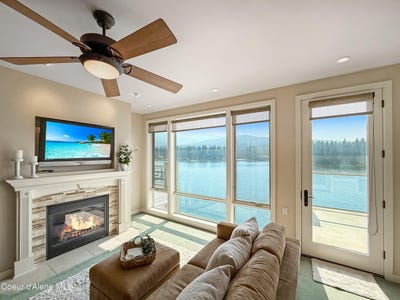 /international/us/415-w-waterside-dr-post-falls-id-110107207420/