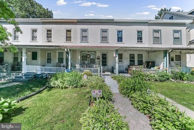 /international/us/316-center-street-kennett-square-pa-110108380676/